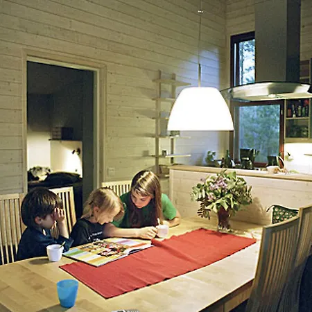 Holiday Marielund 5 * Sirnas